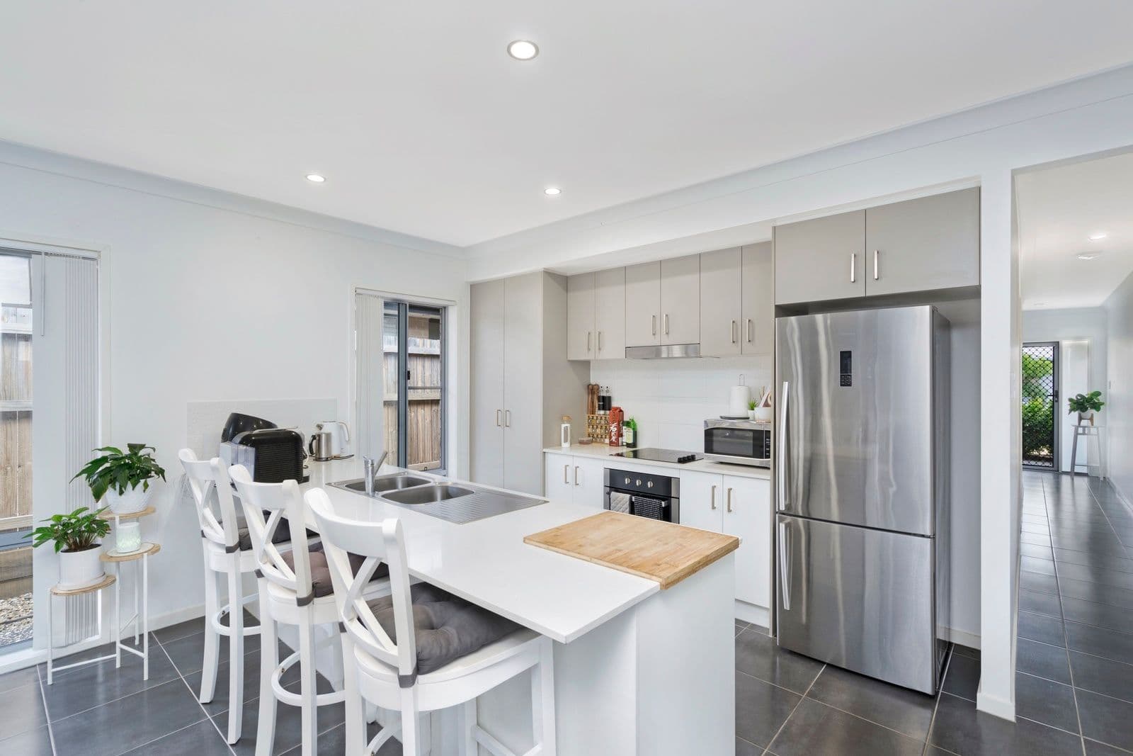 7 Cassius Way, Ormeau QLD 4208, Ormeau - Thumbnail 2