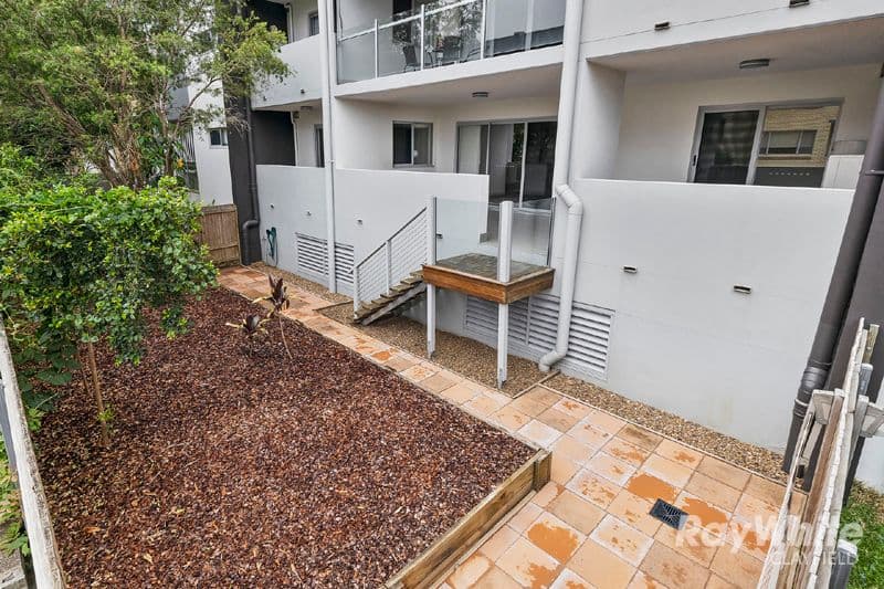33 Atthow Parade, Nundah QLD 4012, Nundah - Thumbnail 2
