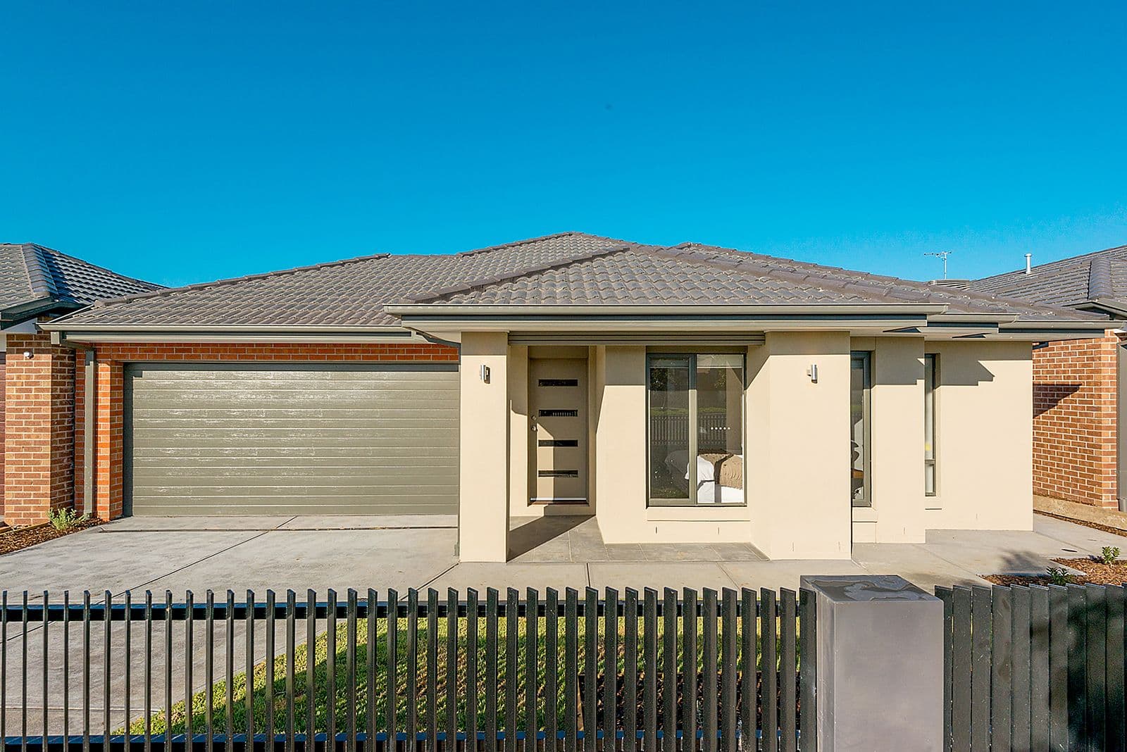 611 Grand Boulevard, Craigieburn VIC 3064, Craigieburn - Image 1