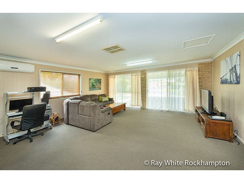 12 Royes Crescent, Norman Gardens QLD 4701, Norman Gardens - Thumbnail 5