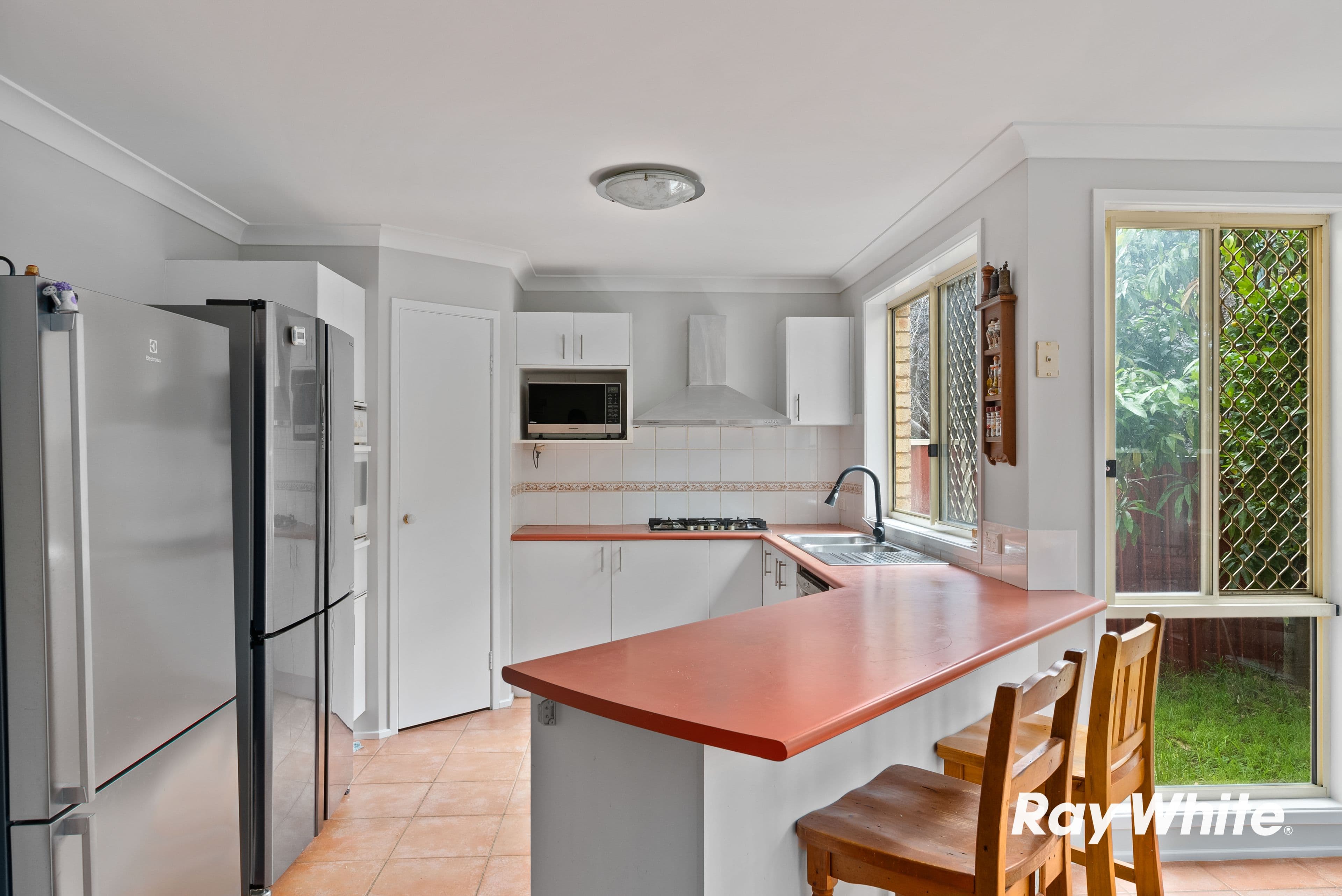39 Phoenix Avenue, Stanhope Gardens NSW 2768, Stanhope Gardens - Thumbnail 3