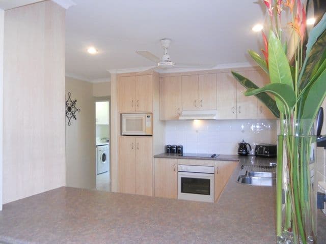 8 Schnapper Court, ANDERGROVE QLD 4740, Andergrove - Thumbnail 8