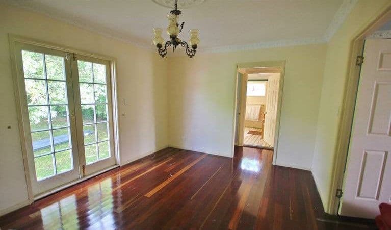 4 Gill Street, Holland Park QLD 4121, Holland Park - Thumbnail 2