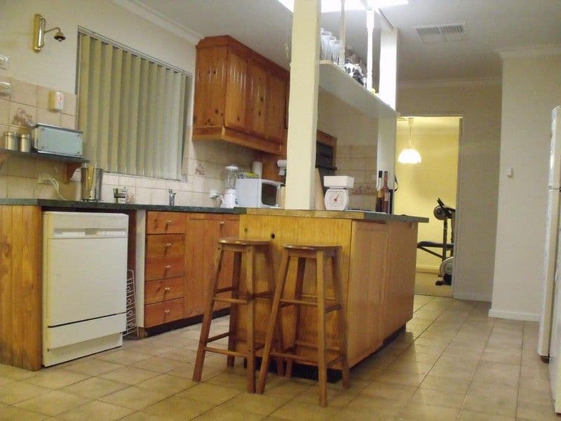 8 Armitage Road, KELMSCOTT WA 6111, Kelmscott - Thumbnail 4