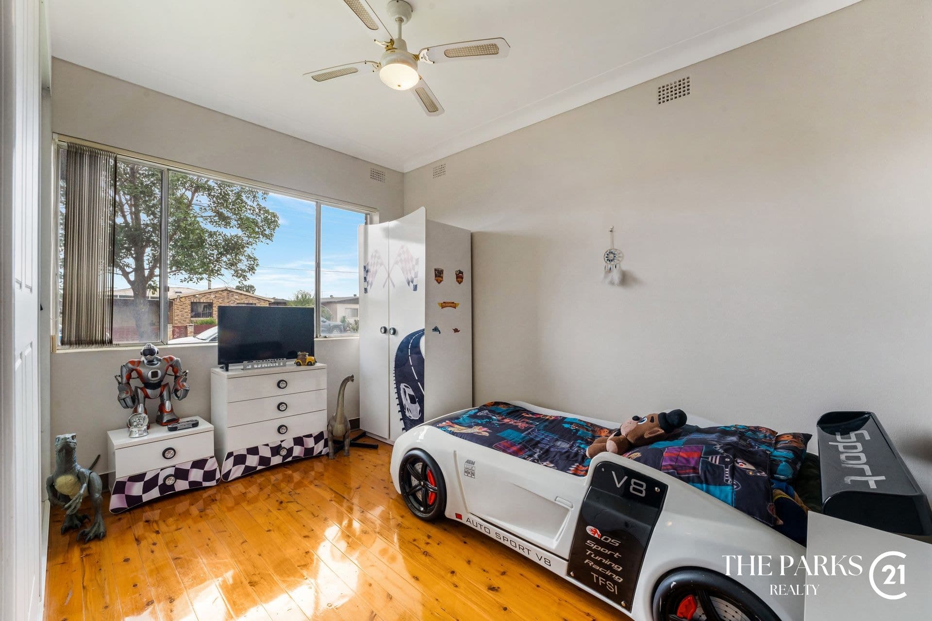 132 Chifley Street, Smithfield, NSW, 2164, Smithfield - Thumbnail 7