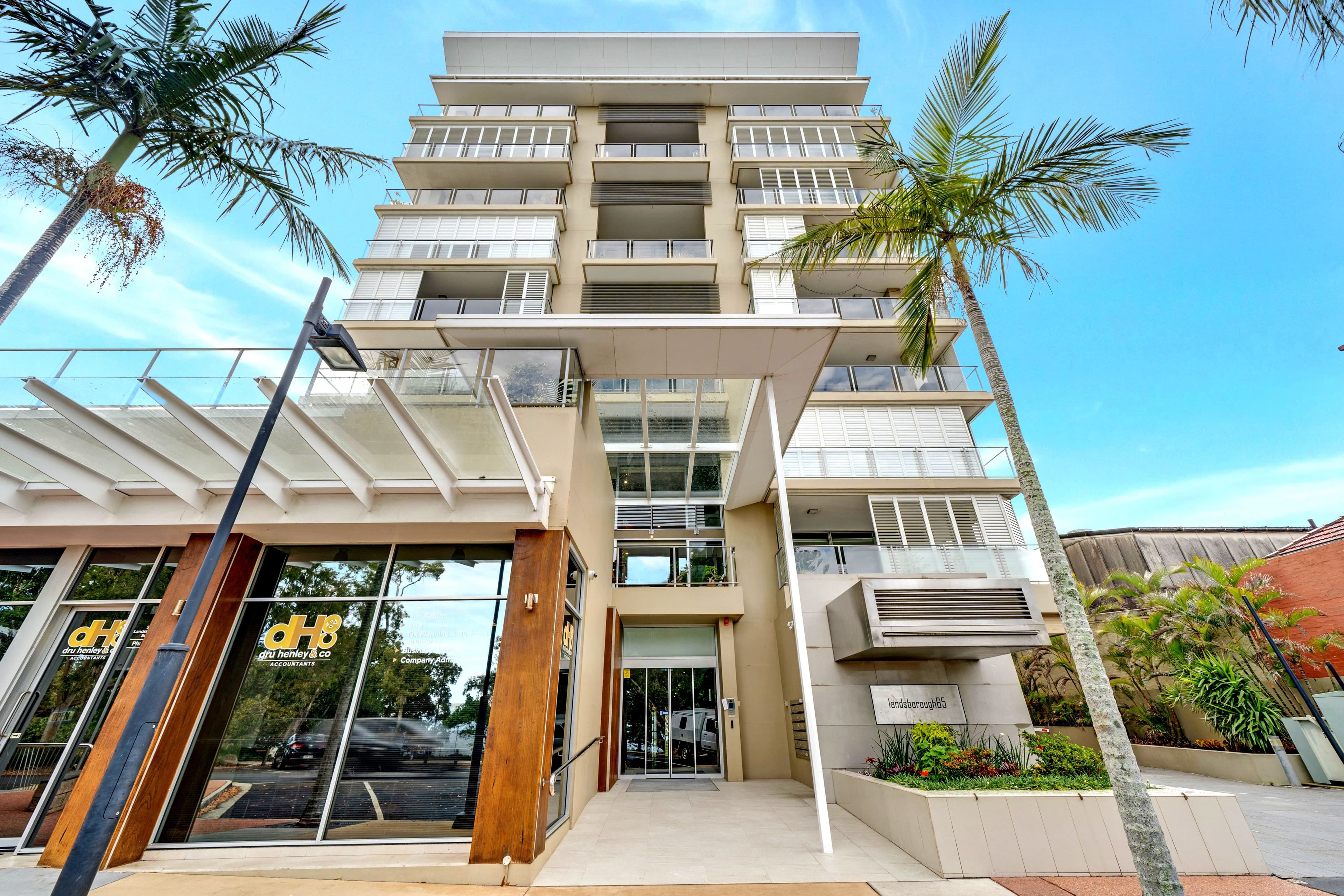 65 Landsborough Avenue, Scarborough QLD 4020, Scarborough - Thumbnail 2