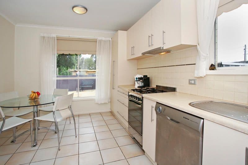30 Barrabool Road, HIGHTON VIC 3216, Highton - Thumbnail 3