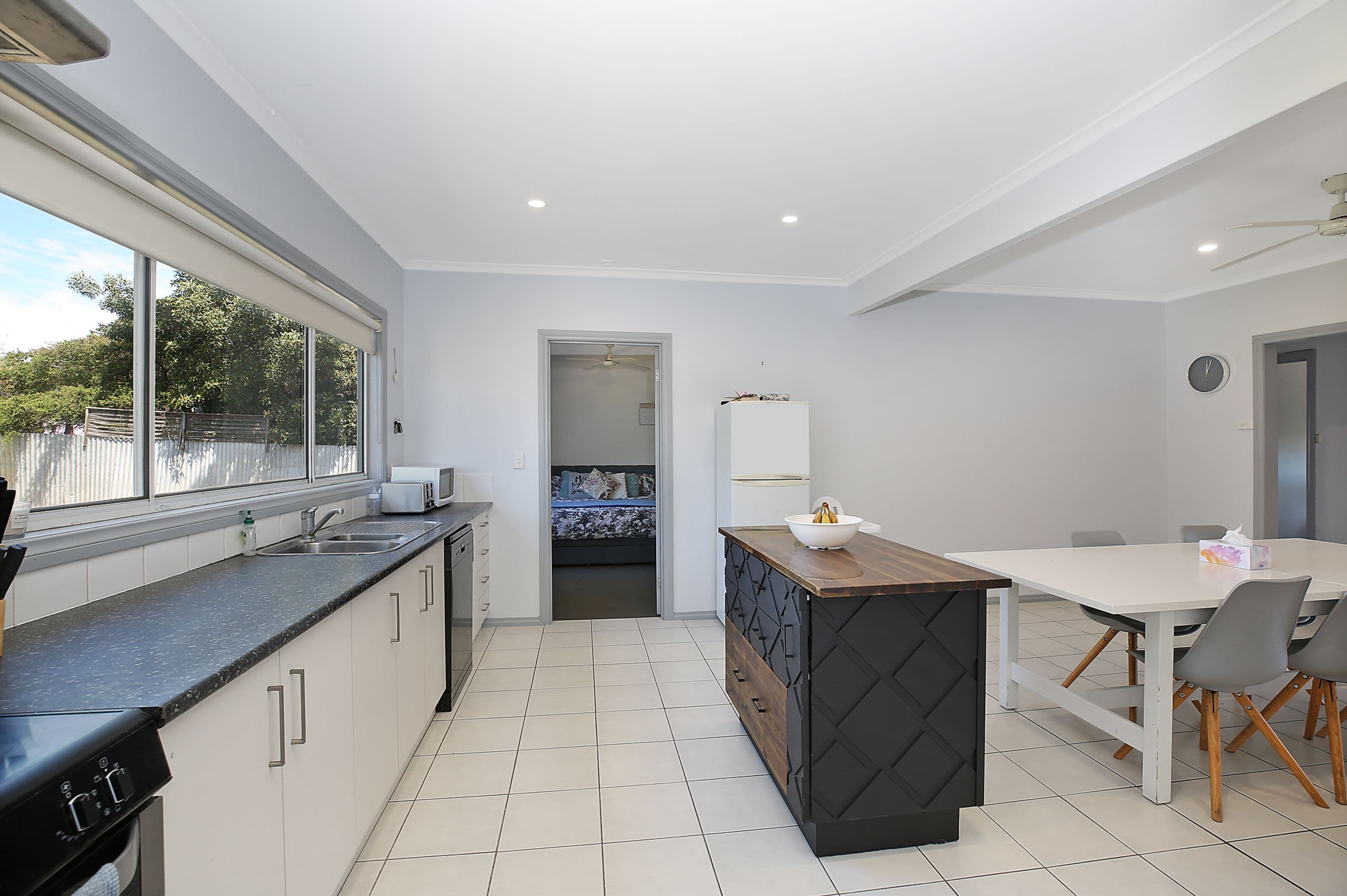 43 Dawson Street, Camperdown VIC 3260, Camperdown - Thumbnail 3