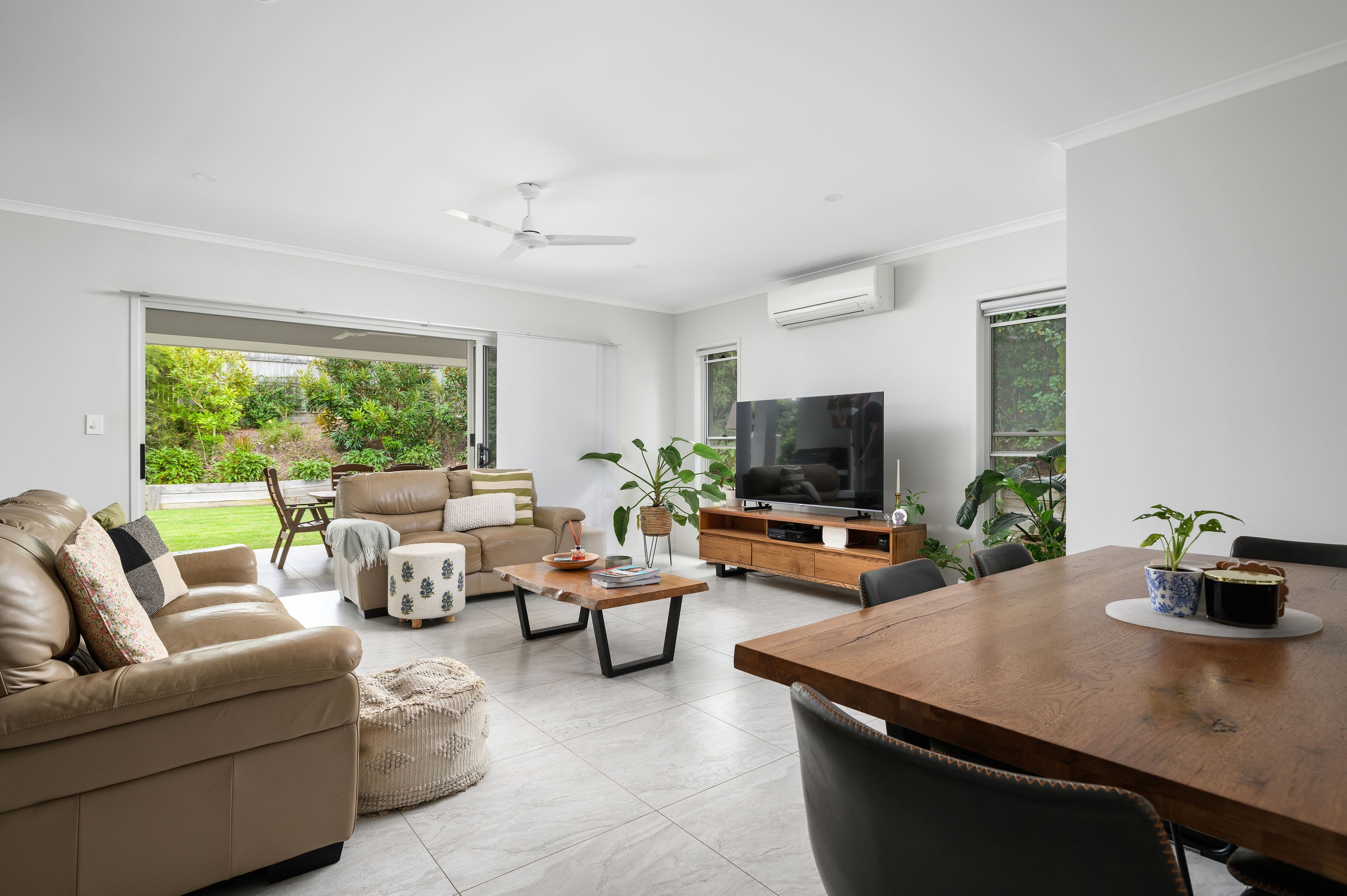 3 Farmer Court, Southside QLD 4570, Southside - Thumbnail 2