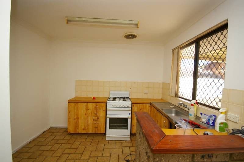 36 Balga Avenue, BALGA WA 6061, Balga - Thumbnail 2