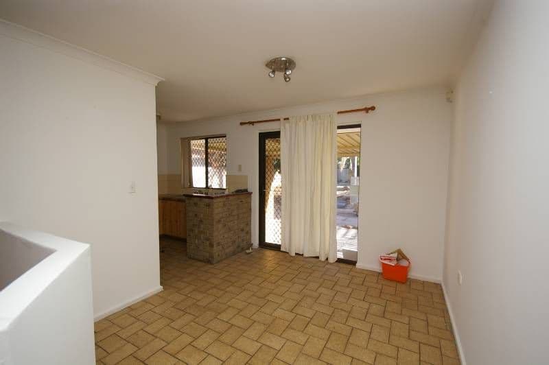 36 Balga Avenue, BALGA WA 6061, Balga - Thumbnail 3