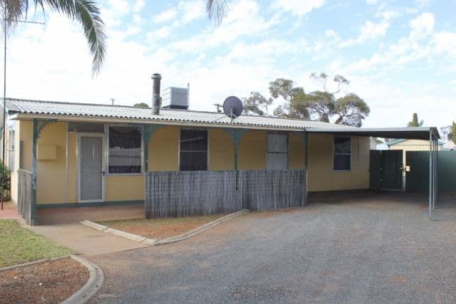 20 Casuarina Road, Kambalda West WA 6442, Kambalda West - Image 1