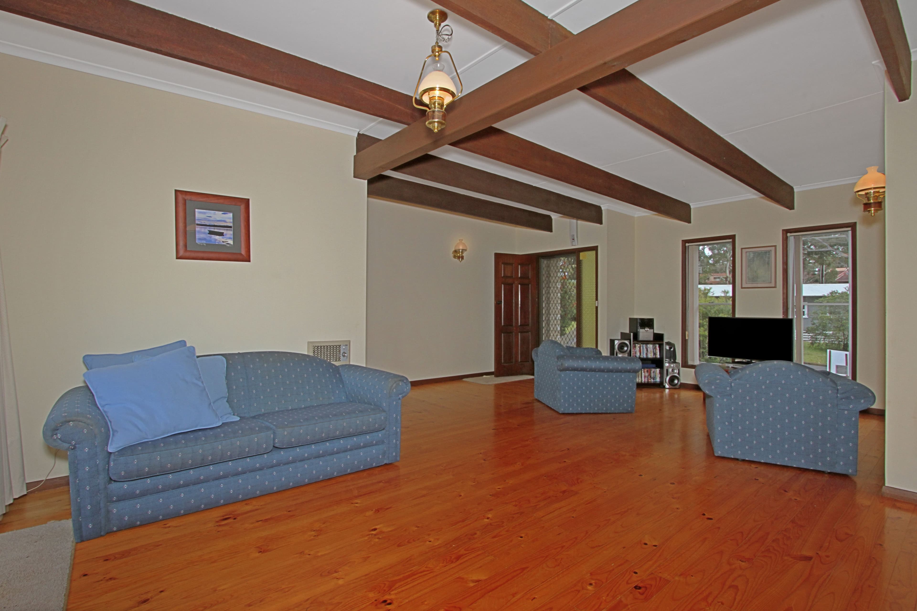 6 Wimbie Street, Surf Beach - Thumbnail 5