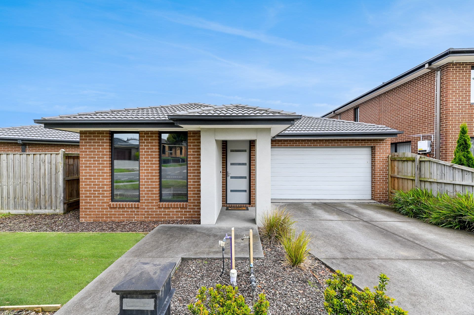 1 Kinkade Close, Cranbourne East VIC 3977, Cranbourne East - Image 1