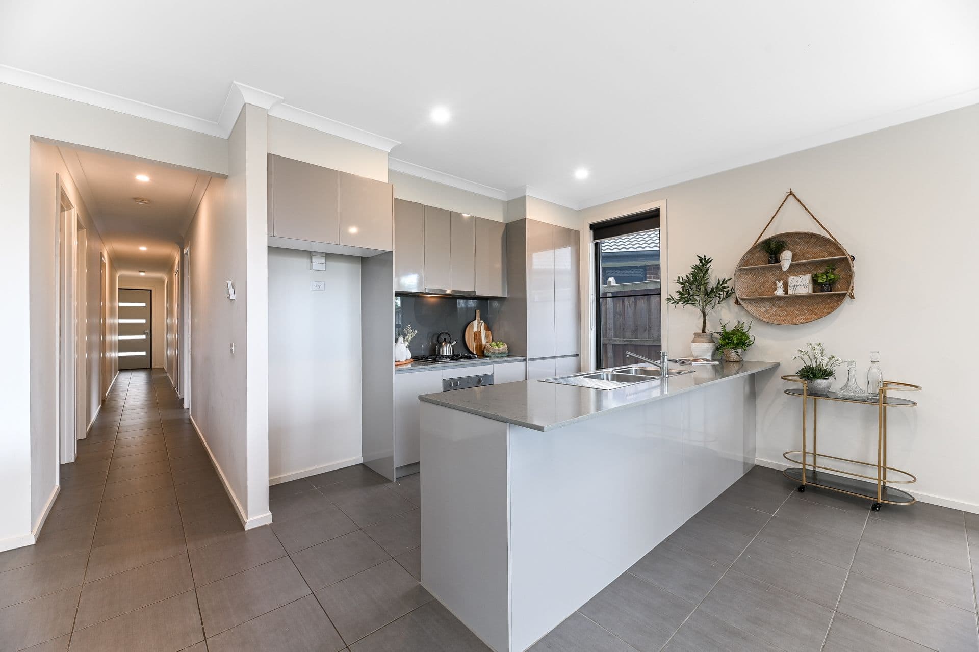 1 Kinkade Close, Cranbourne East VIC 3977, Cranbourne East - Thumbnail 5