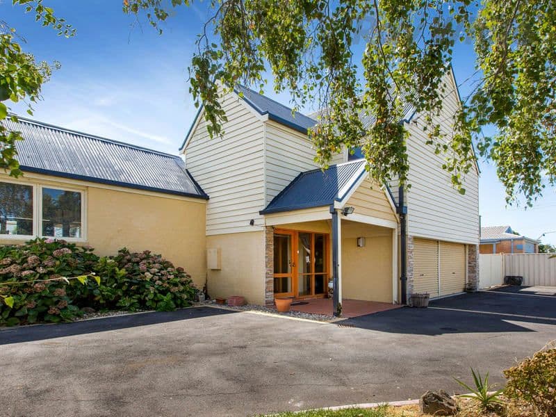 43 Woodlands Grove, Safety Beach VIC 3936, Safety Beach - Thumbnail 2