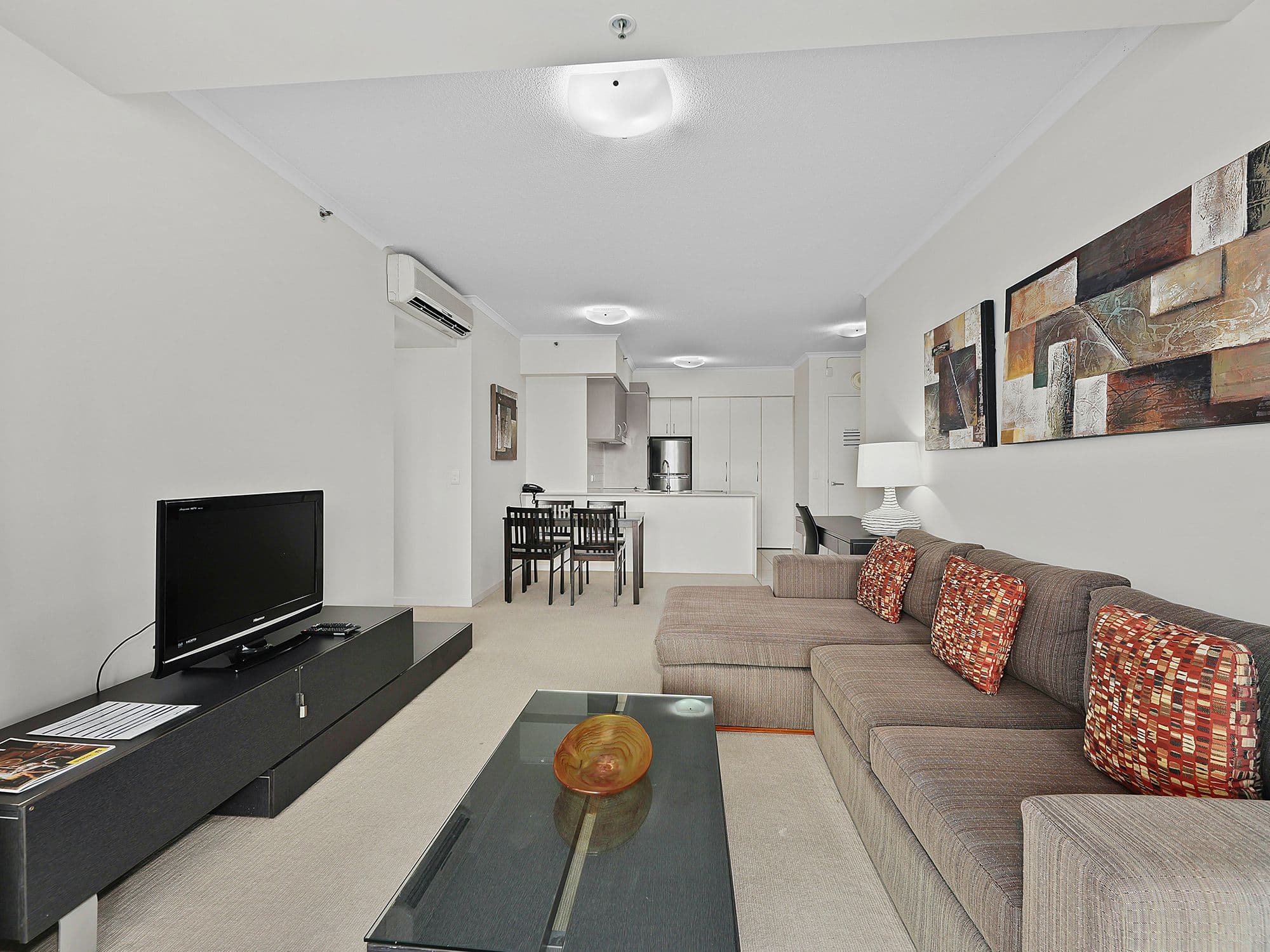 11 Ellenborough Street, Woodend QLD 4305, Woodend - Thumbnail 3