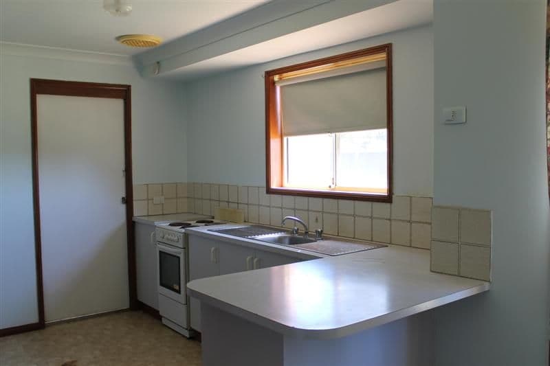 9 Gumtree Avenue, DUBBO NSW 2830, Dubbo - Thumbnail 2