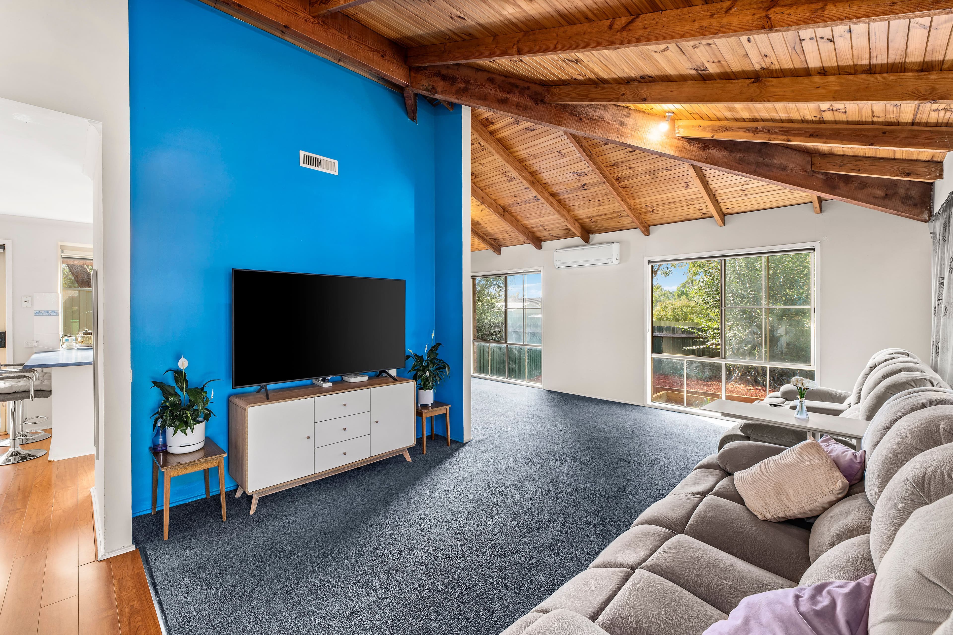 31 Durham Road, Kilsyth VIC 3137, Kilsyth - Thumbnail 2