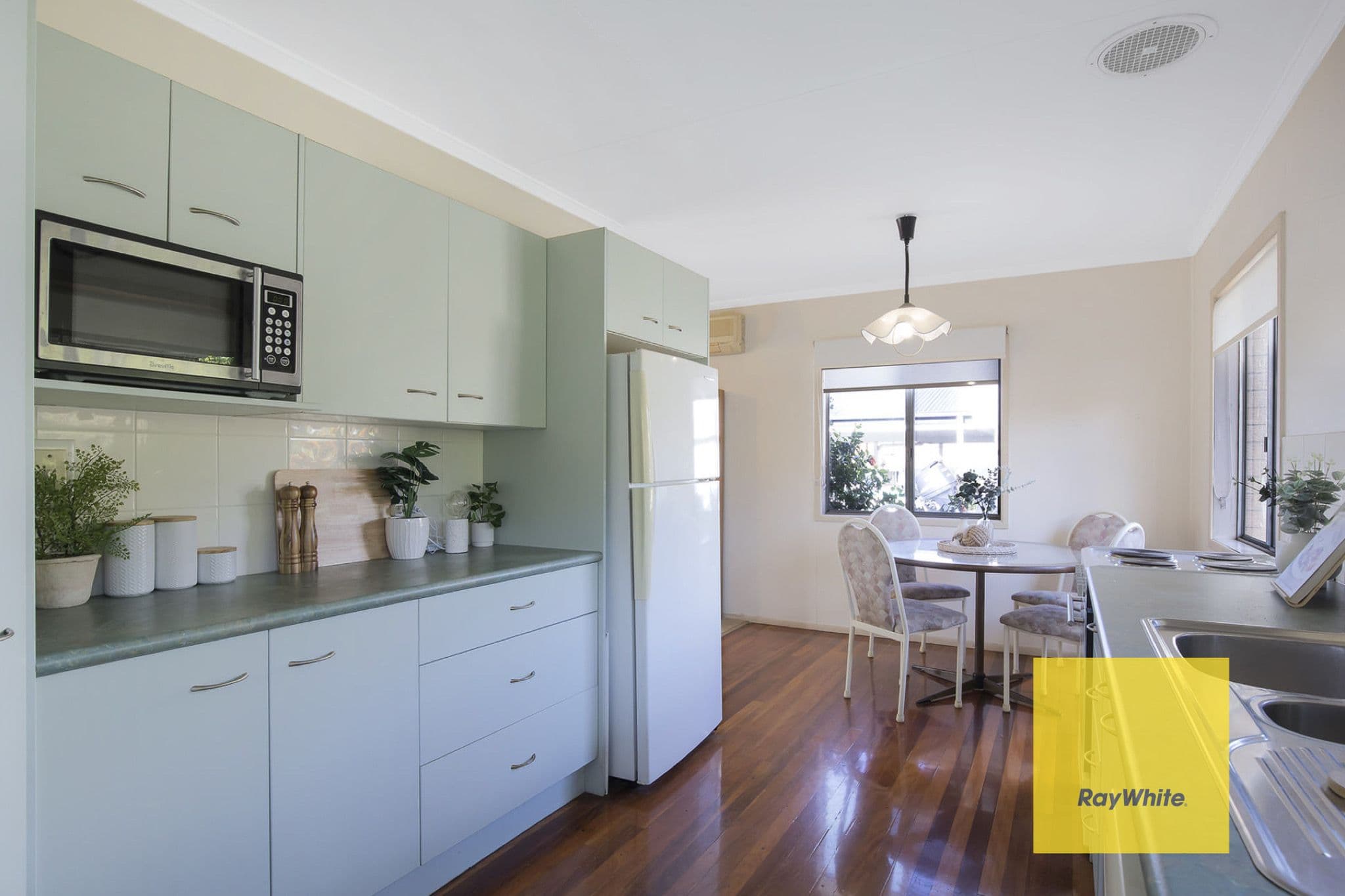 17 Cuthbert Street, Albany Creek QLD 4035, Albany Creek - Thumbnail 5