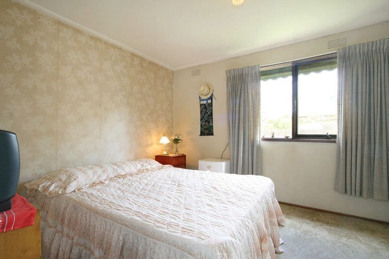 42 Heath Avenue, OAKLEIGH VIC 3166, Oakleigh - Thumbnail 6