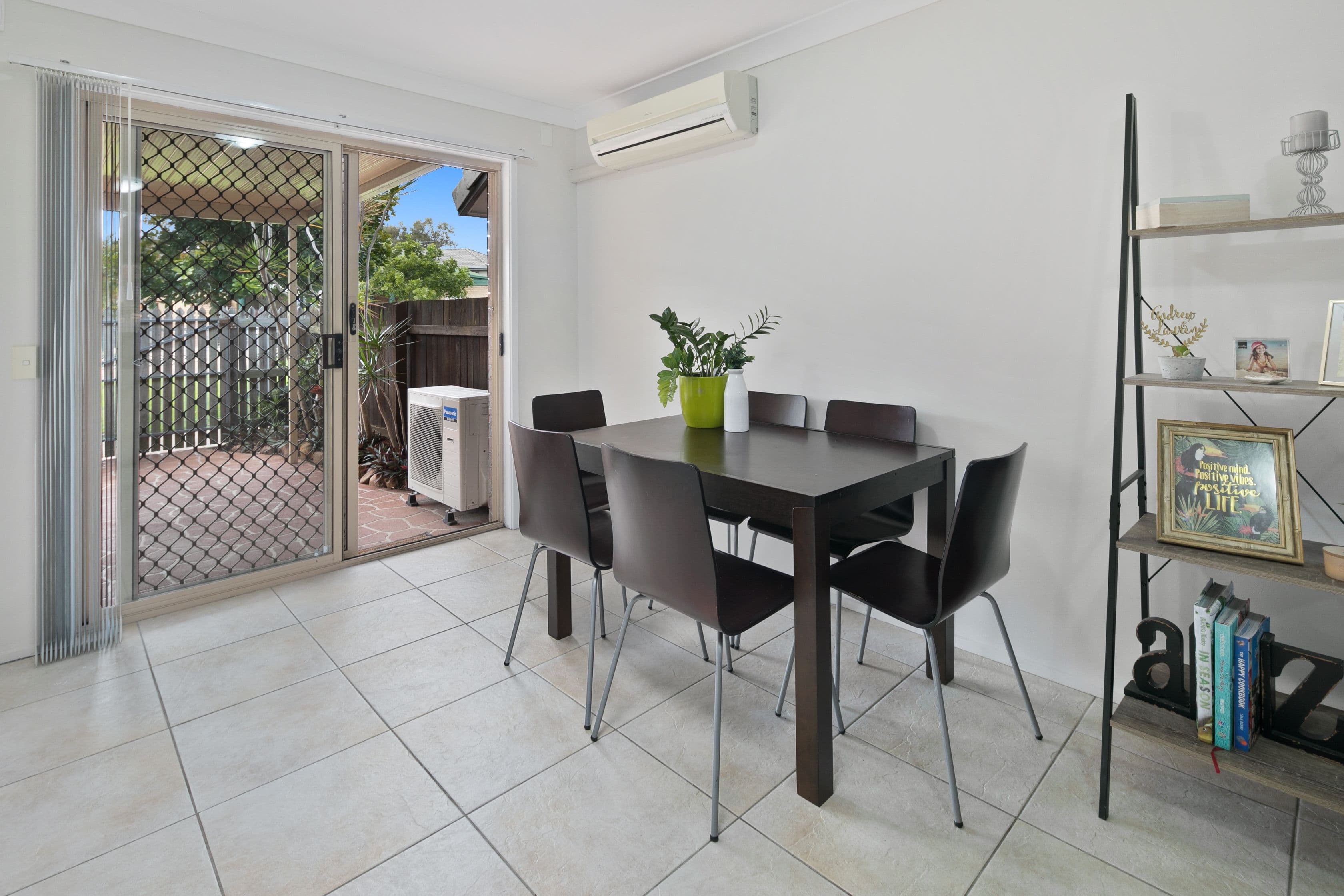175 Thorneside Road, Thorneside QLD 4158, Thorneside - Thumbnail 2