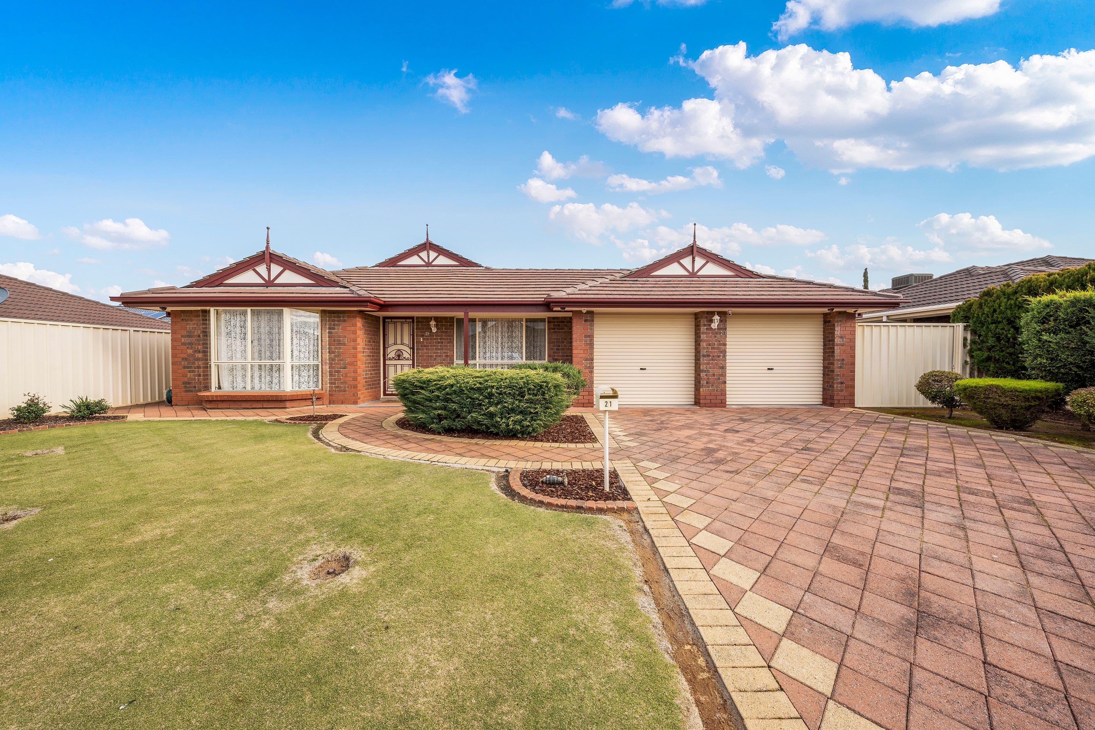 21 Rosecombe Place, Parafield Gardens SA 5107, Parafield Gardens - Image 1