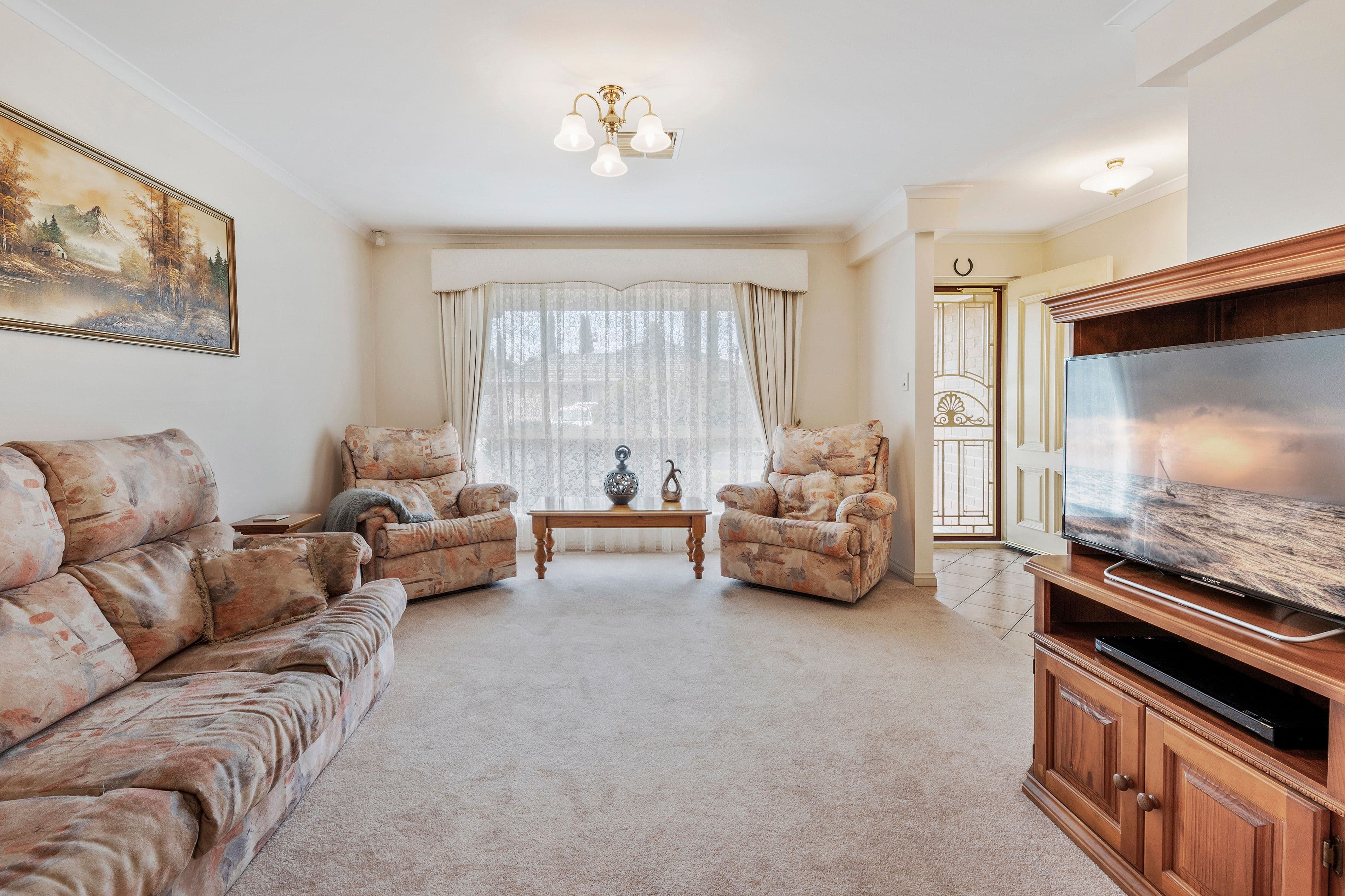 21 Rosecombe Place, Parafield Gardens SA 5107, Parafield Gardens - Thumbnail 2