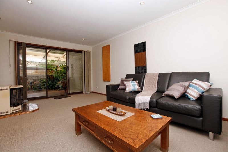 4 Fisher Grove, TULLAMARINE VIC 3043, Tullamarine - Thumbnail 4