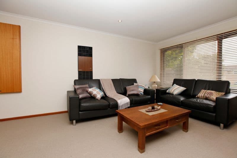 4 Fisher Grove, TULLAMARINE VIC 3043, Tullamarine - Thumbnail 6