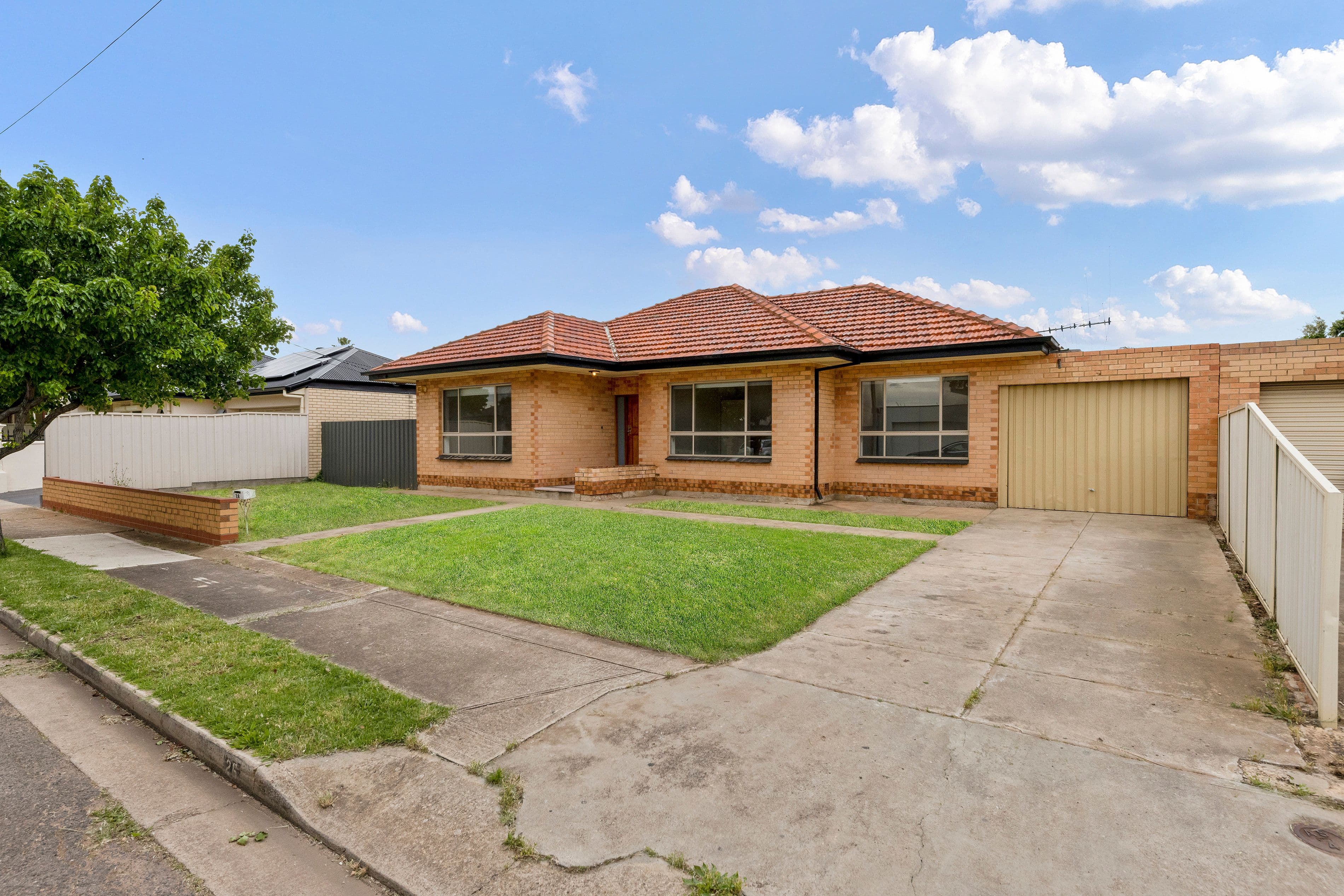 26 Brice Street, Seaton SA 5023, Seaton - Thumbnail 2