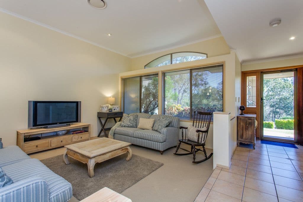 55 Barcoorah Street, Westlake QLD 4074, Westlake - Thumbnail 3