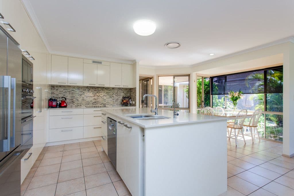 55 Barcoorah Street, Westlake QLD 4074, Westlake - Thumbnail 6