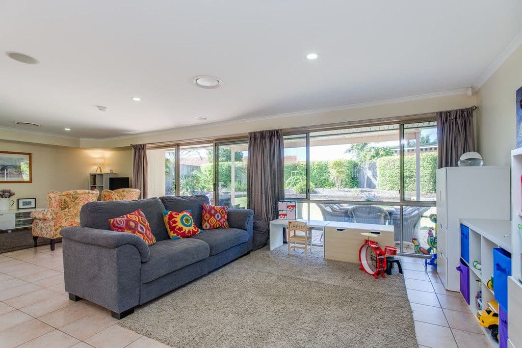 55 Barcoorah Street, Westlake QLD 4074, Westlake - Thumbnail 8