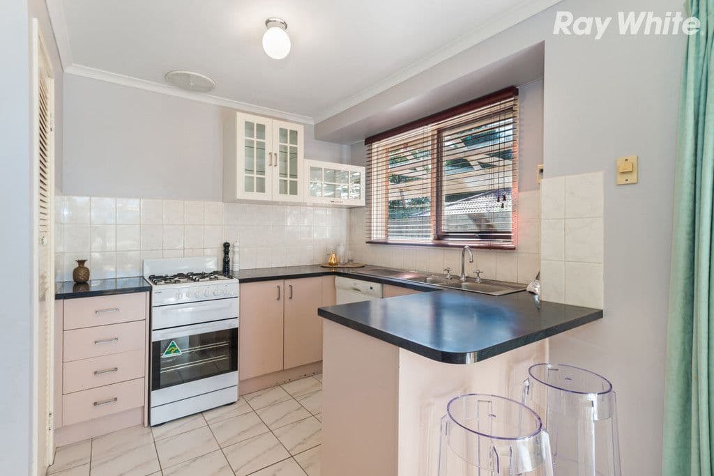 11 Valley Court, Croydon South VIC 3136, Croydon South - Thumbnail 4