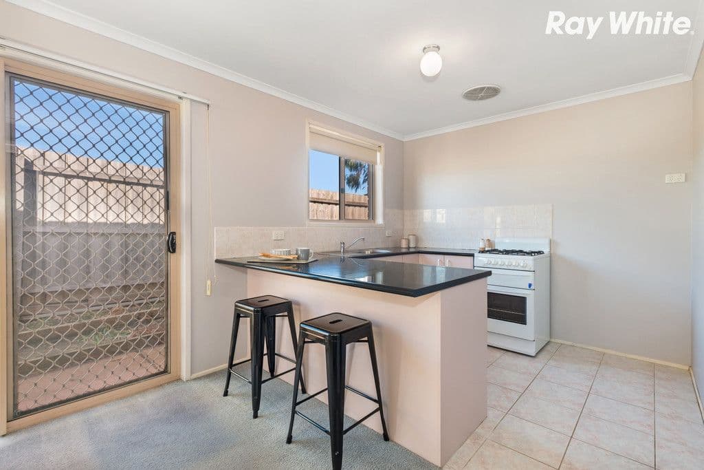 11 Valley Court, Croydon South VIC 3136, Croydon South - Thumbnail 5