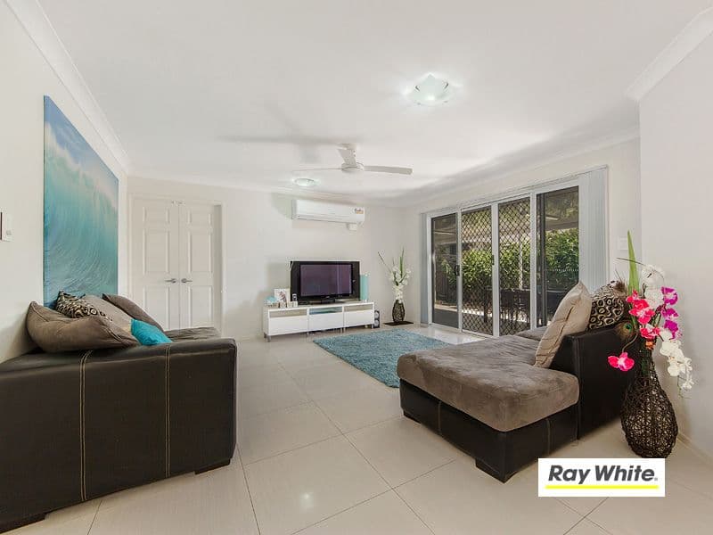 32 River Run Circuit, ORMEAU HILLS QLD 4208, Ormeau Hills - Thumbnail 4