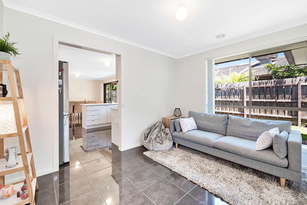 10 Clairmont Avenue, Cranbourne VIC 3977, Cranbourne - Thumbnail 6
