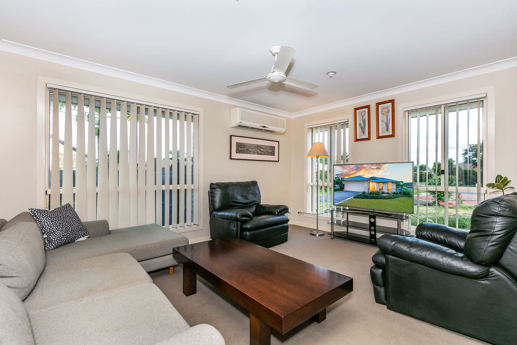 9 Lake Wivenhoe Court, Logan Reserve QLD 4133, Logan Reserve - Thumbnail 5