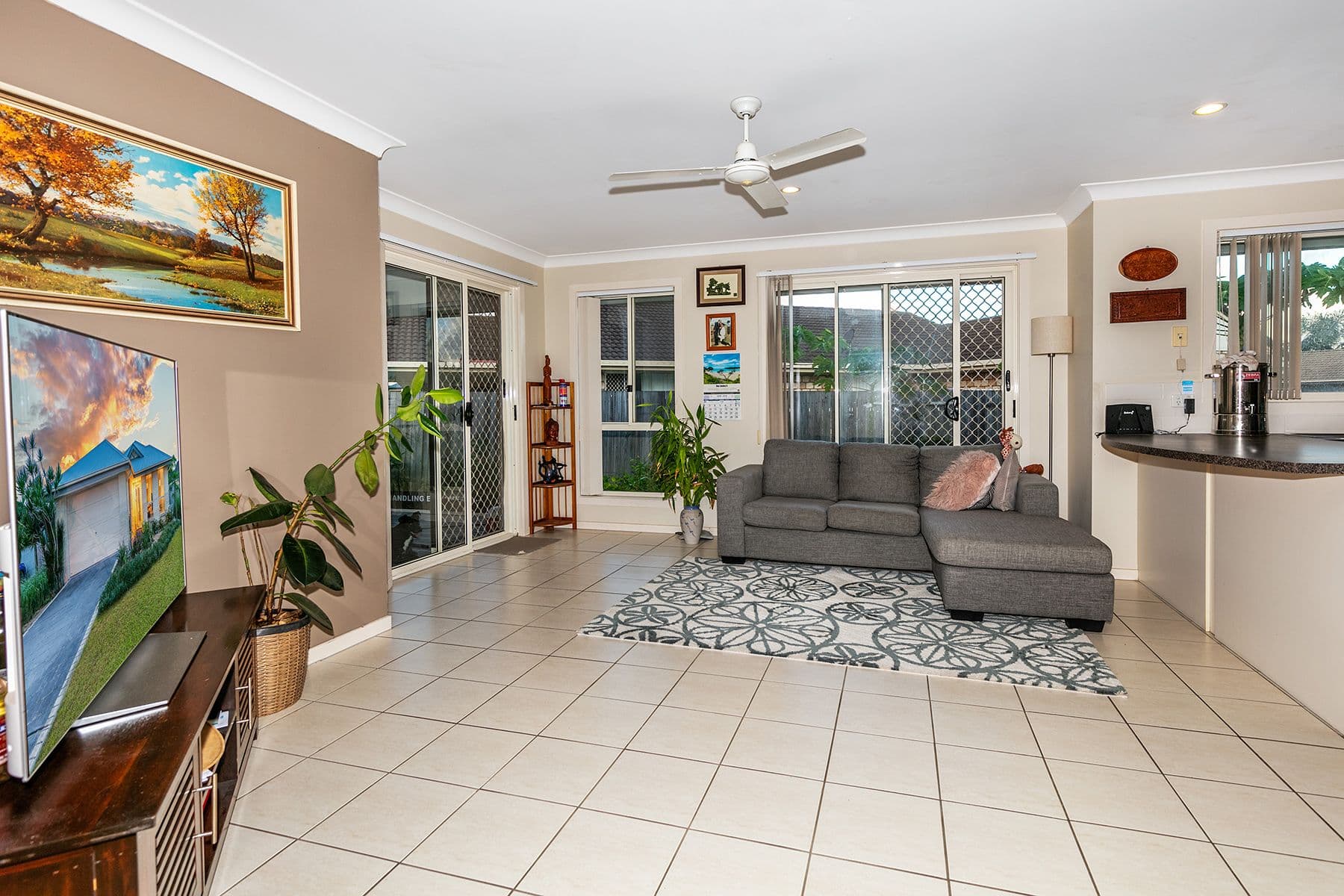 9 Lake Wivenhoe Court, Logan Reserve QLD 4133, Logan Reserve - Thumbnail 6