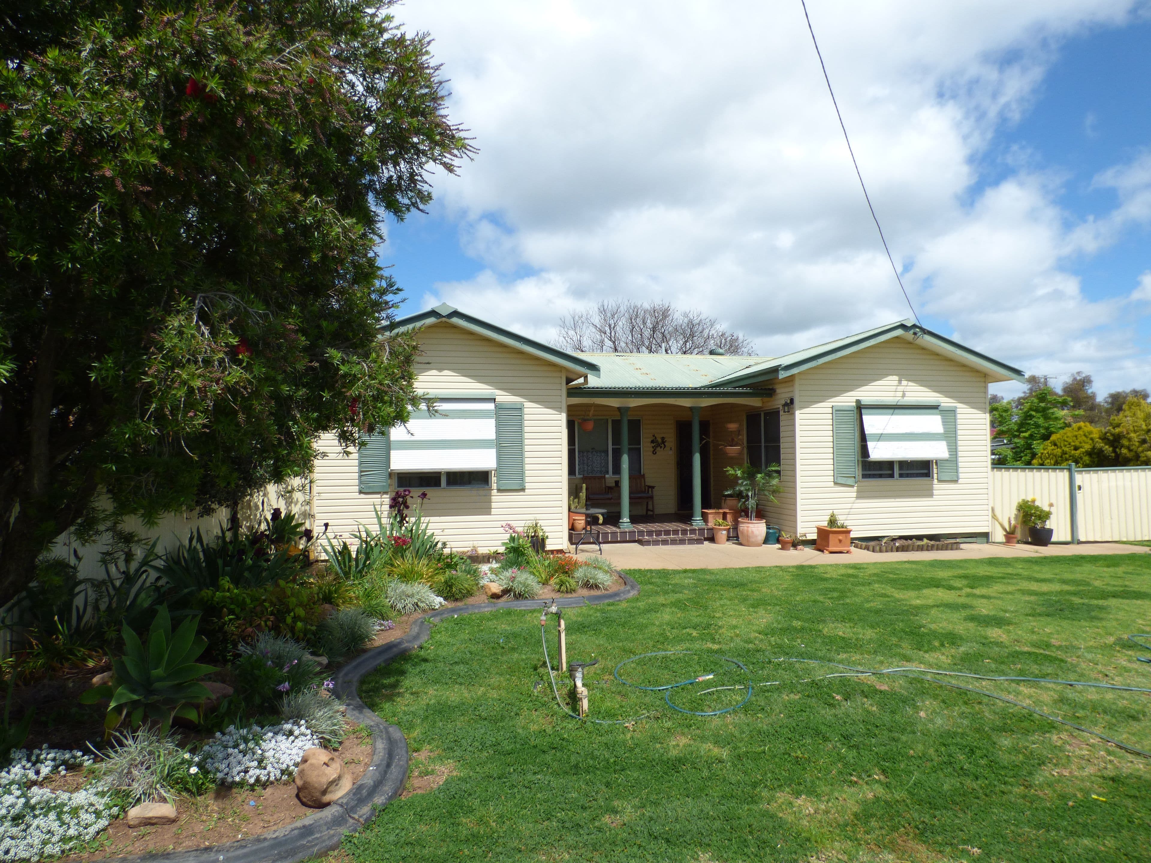 16 Patterson Street, Forbes - Image 1