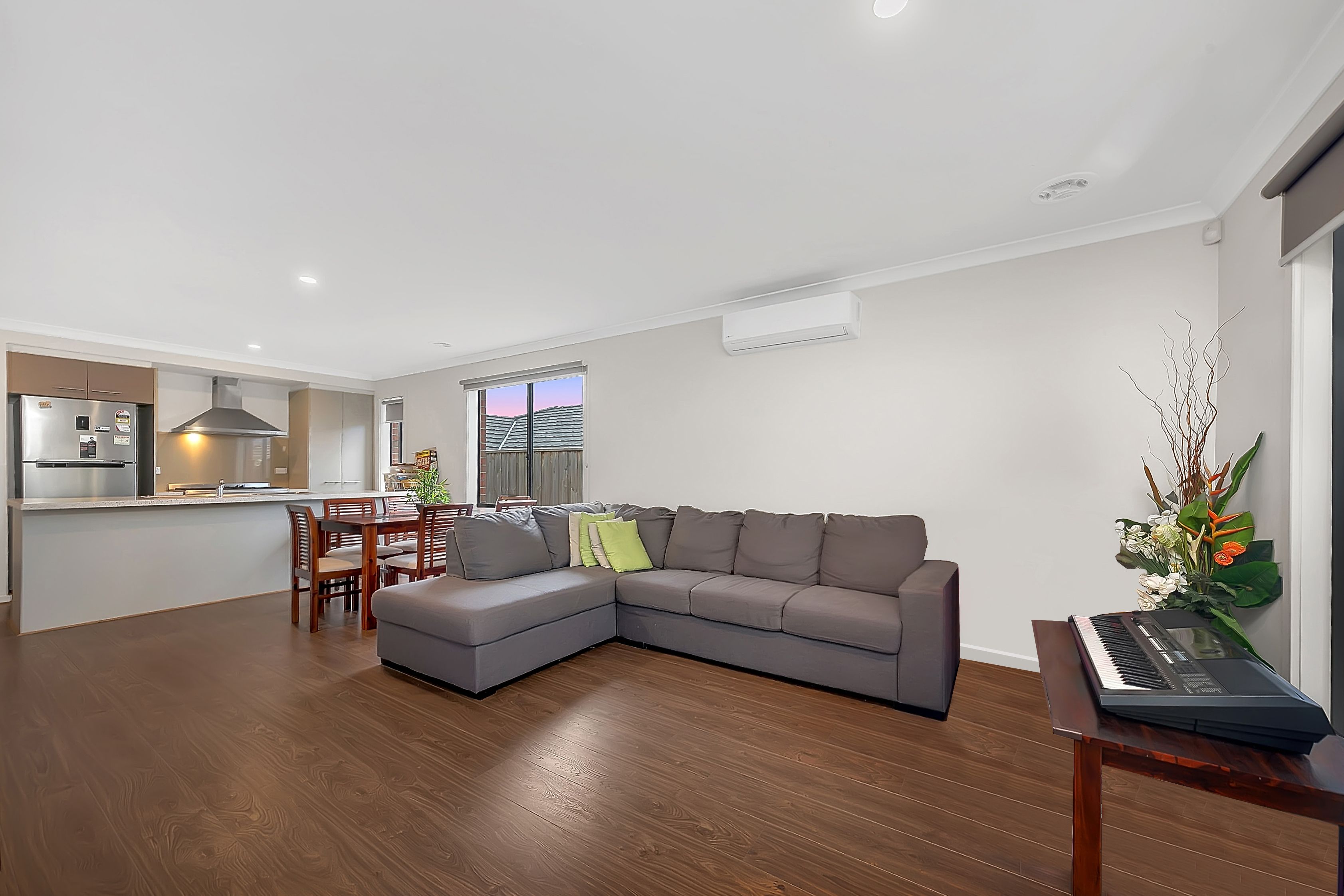 12 Sackville Street, Mernda VIC 3754, Mernda - Thumbnail 3