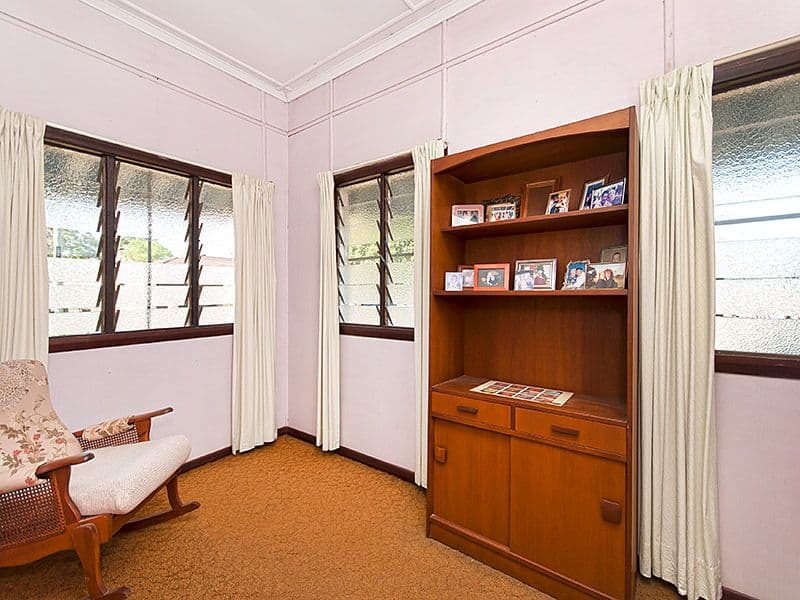 10 Swift Street, CORINDA QLD 4075, Corinda - Thumbnail 8