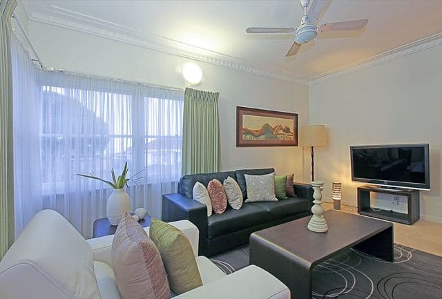 2 Alamo Road, RESERVOIR VIC 3073, Reservoir - Thumbnail 4