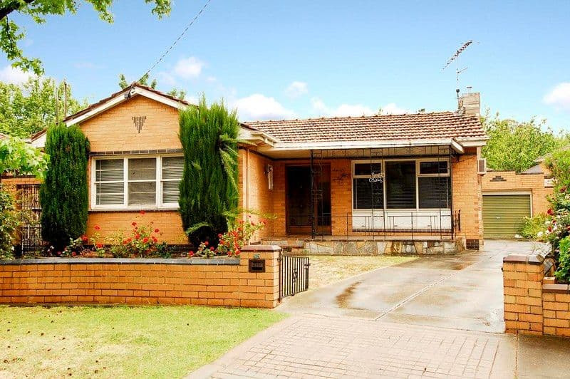 65 Delhi Court, TRAVANCORE VIC 3032, Travancore - Thumbnail 2