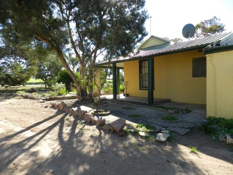 35 Park Avenue, Streaky Bay SA 5680, Streaky Bay - Image 1