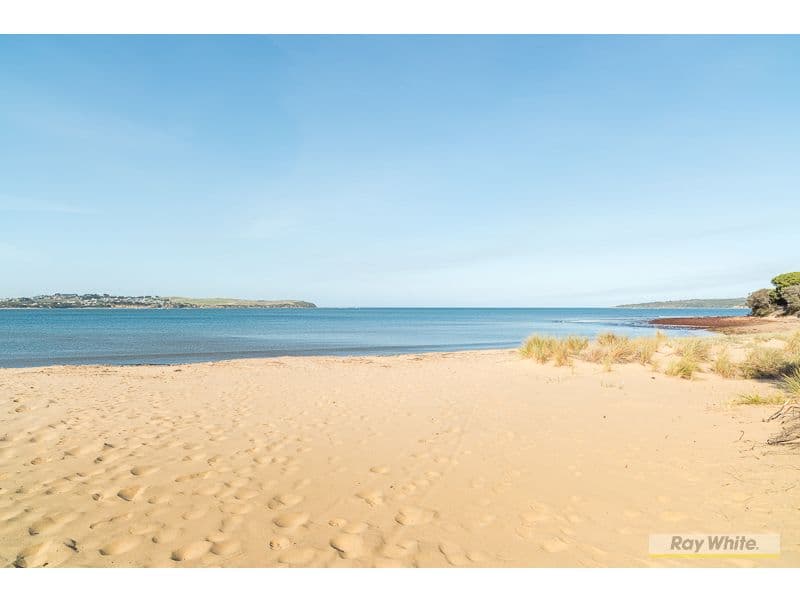 38 Goldensands Road, Cape Woolamai VIC 3925, Cape Woolamai - Thumbnail 3