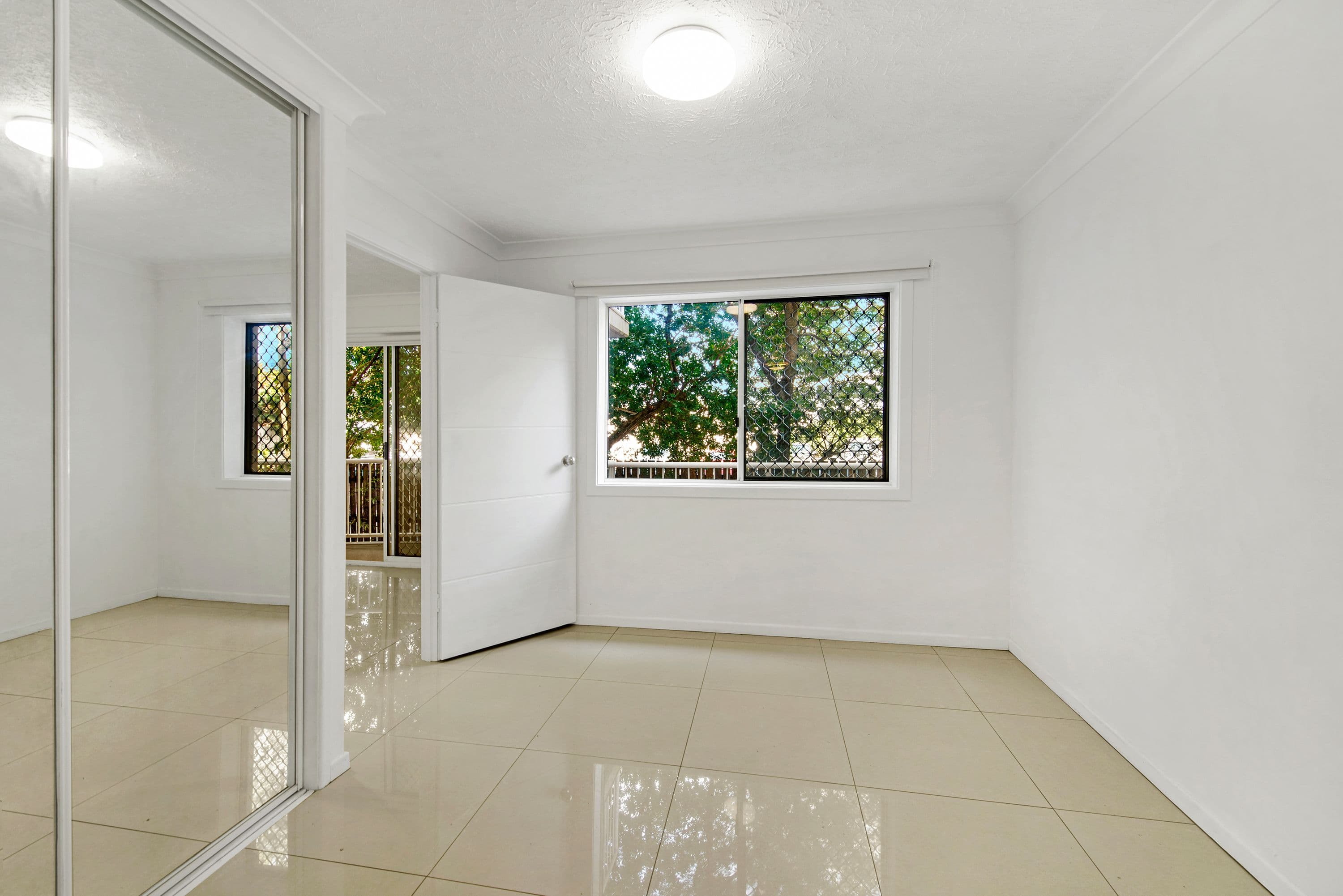 21-27 Markwell Avenue, Surfers Paradise QLD 4217, Surfers Paradise - Thumbnail 8