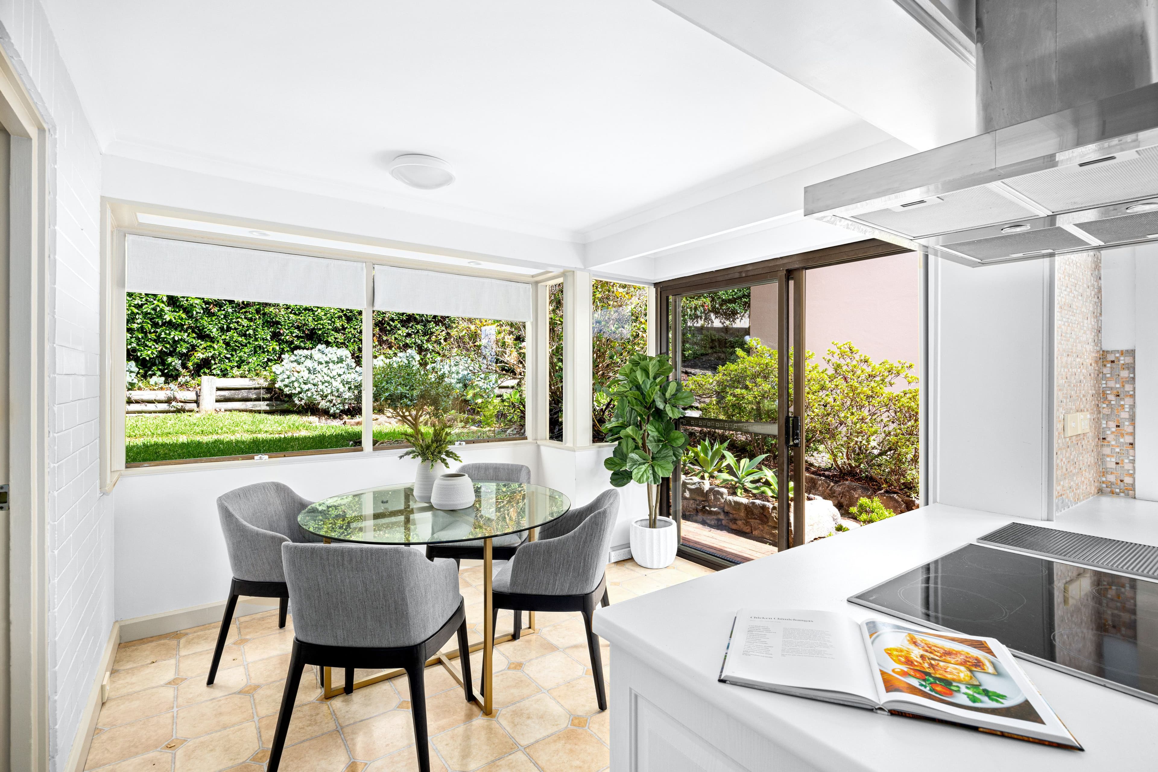 8 Botanic Road, Mosman NSW 2088, Mosman - Thumbnail 7
