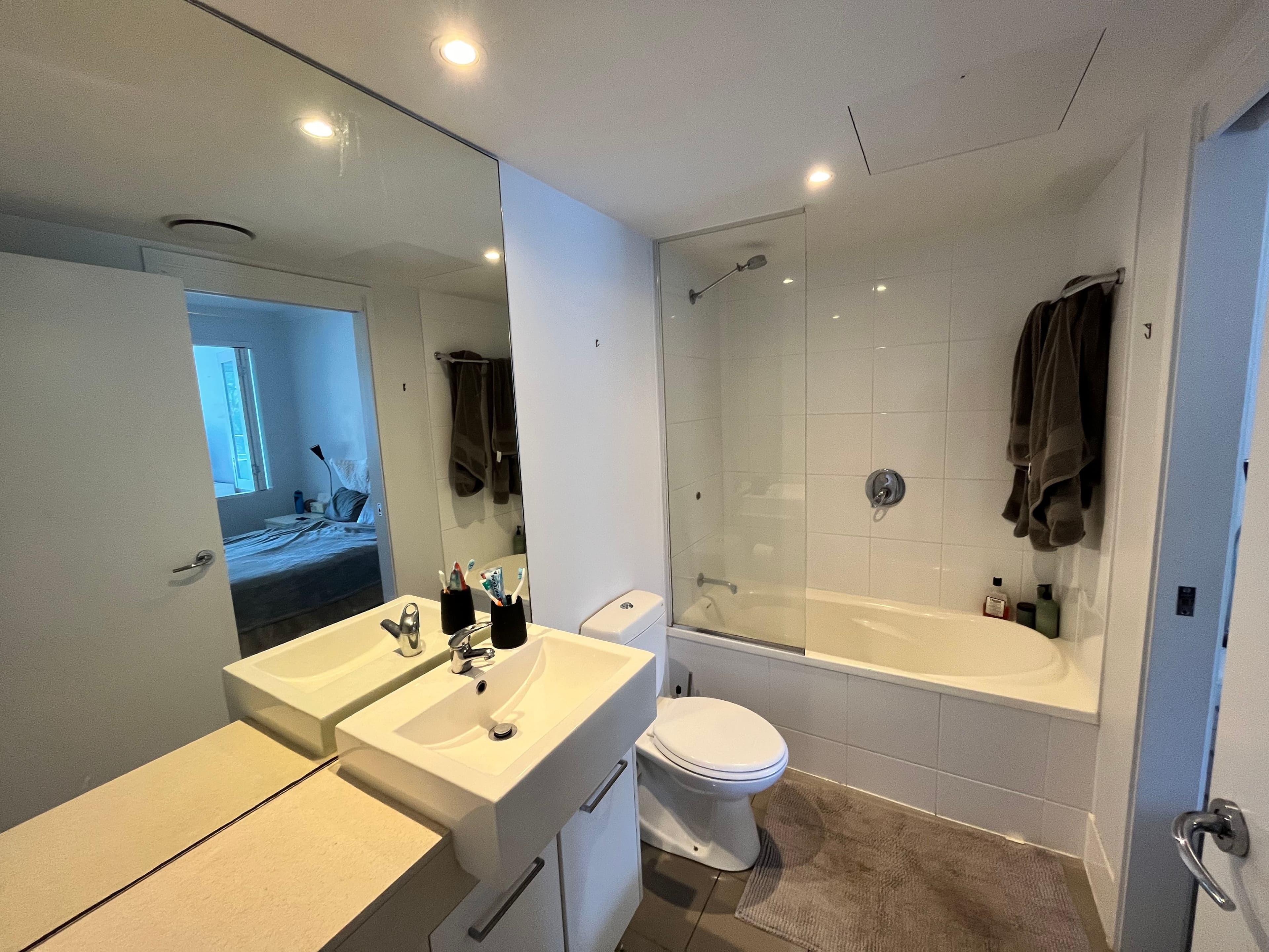 33-37 Madang Crescent, Runaway Bay QLD 4216, Runaway Bay - Thumbnail 8